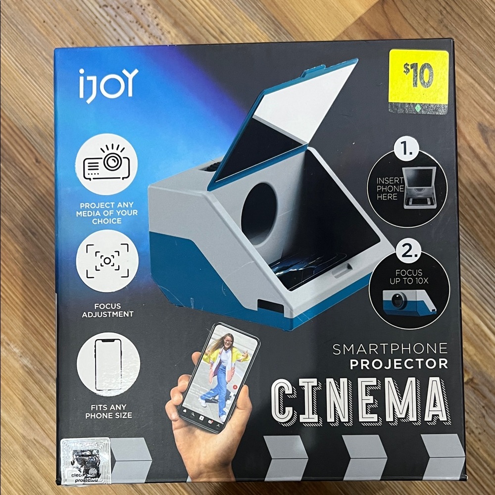 Portable Blue Projector - Picture 5 of 5
